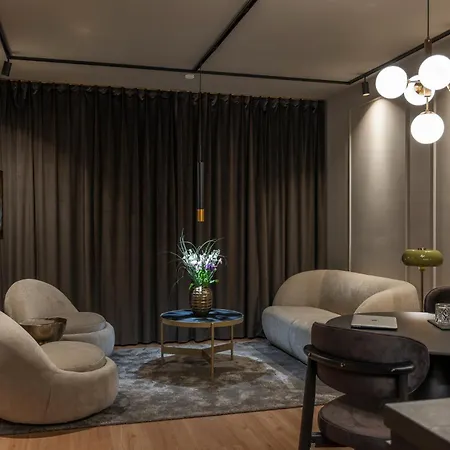 Aparthotel Leipzig Suites 4*