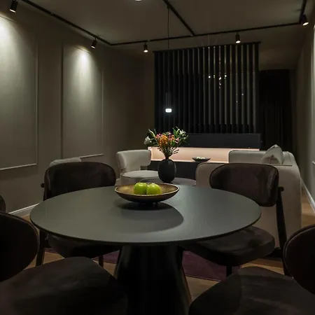 Leipzig Suites מלון דירות 4*