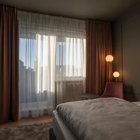 Leipzig Suites 4*