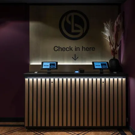 Leipzig Suites 4*