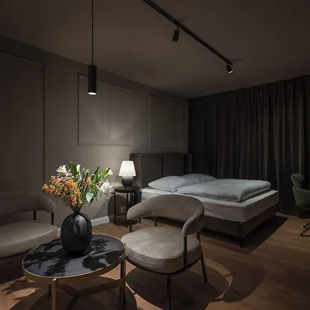 Leipzig Suites 4* Lipsia